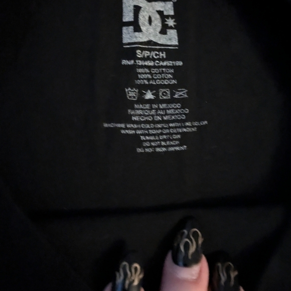 DC Shoe Co. USA Black 3/4 Cropped Sleeve Top Men's Small* - Picture 3 of 5